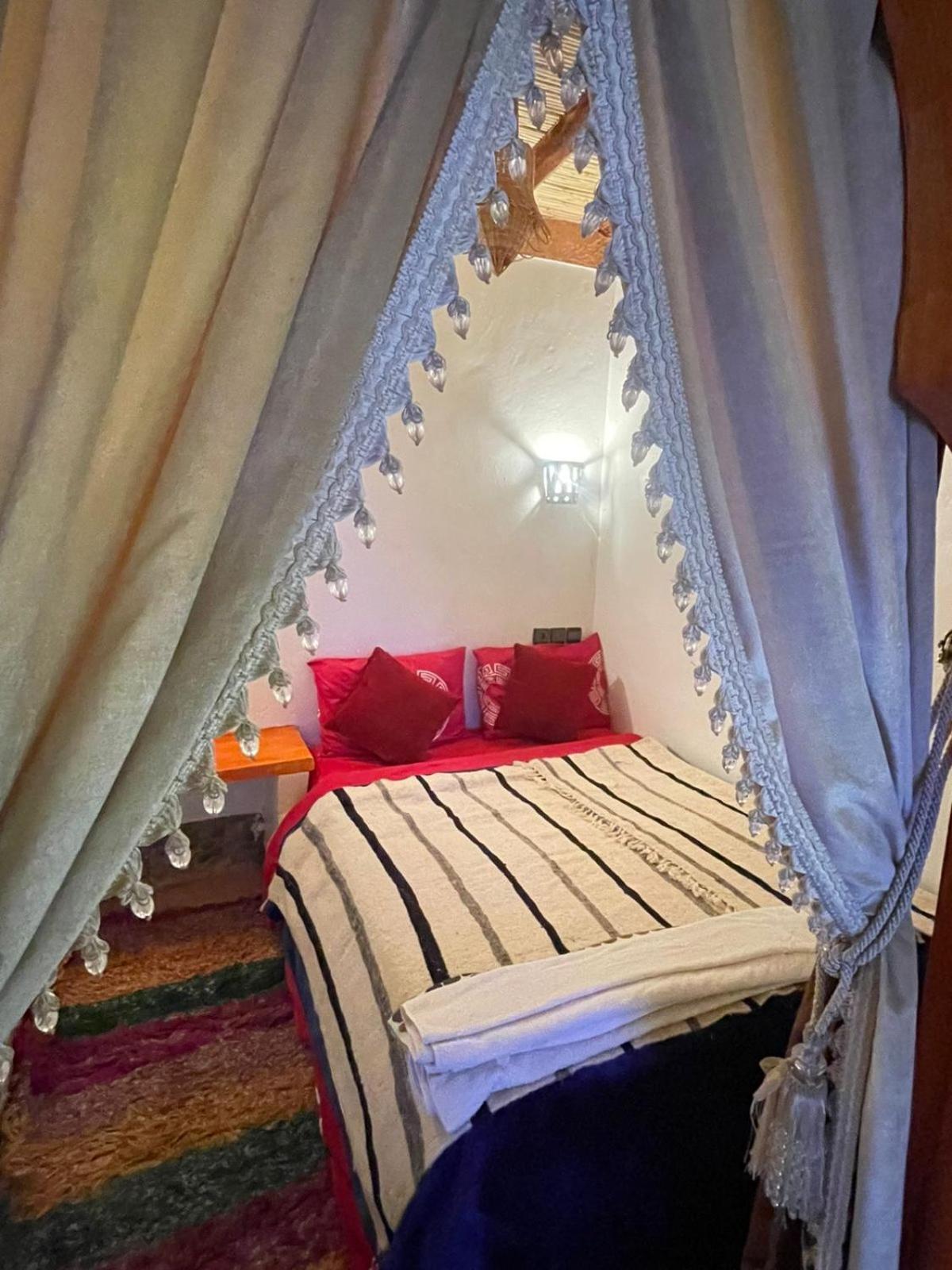 Auberge Oued Dades Boumalne Dades Exterior photo